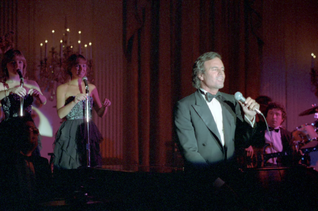 State Visit of President Francois Mitterrand of France Entertainment By Julio Iglesias in East Room DPLA c2a4327509da89c171148a76c31f45af